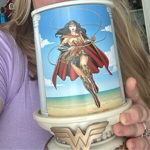 Scentsy Wonder Woman Warmer